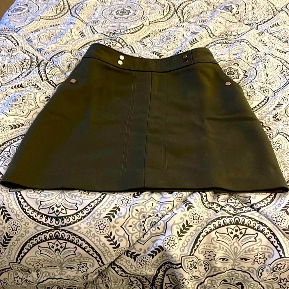 Like new!! Olive mini skirt